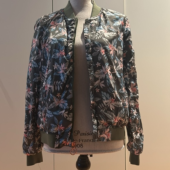 Reversible bomber jacket - Picture 3 of 4